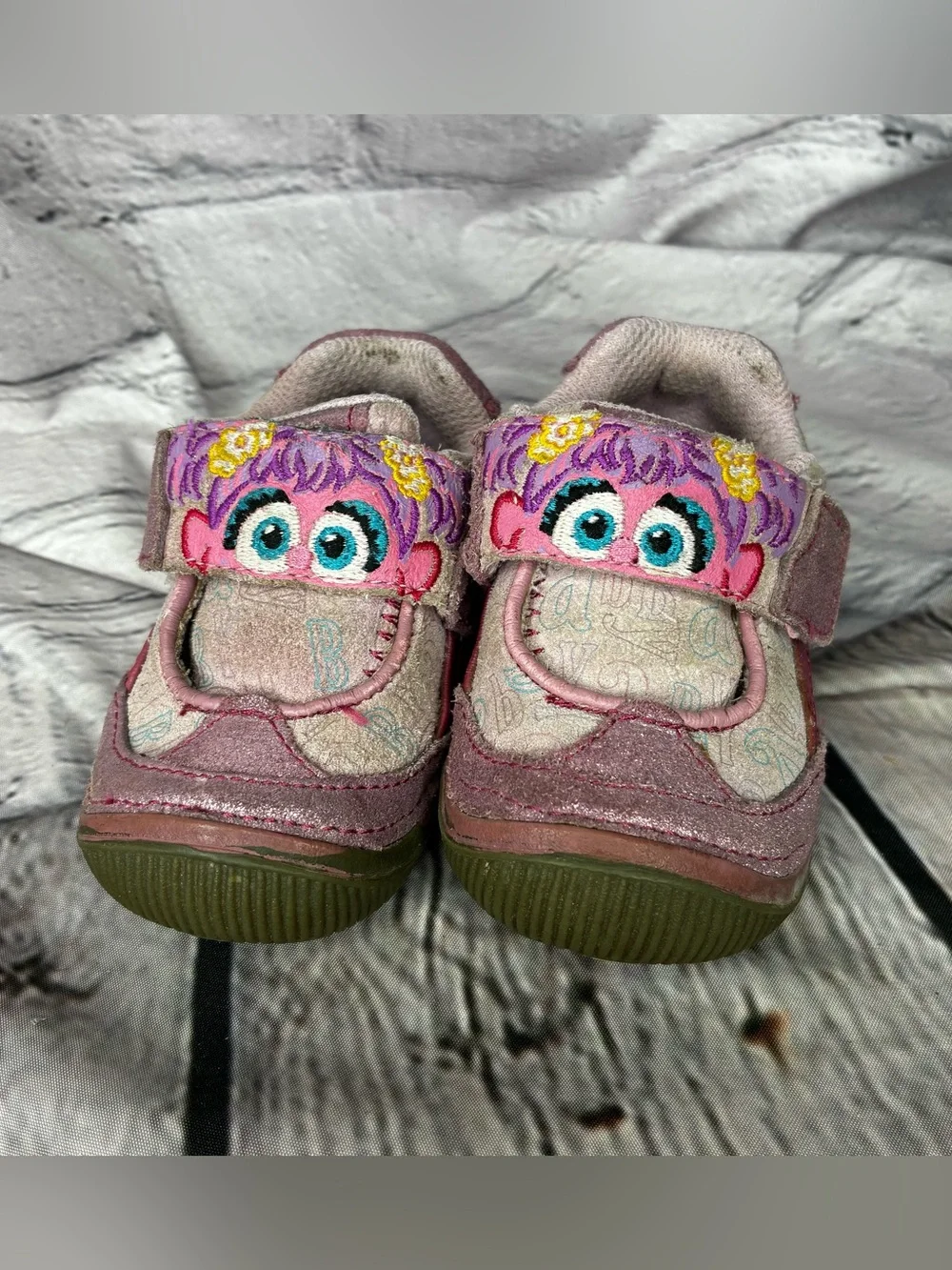 VTG Y2K Abby Cadabby Sesame Street Baby Stride Rite Pink Sneaker Shoes Size 4